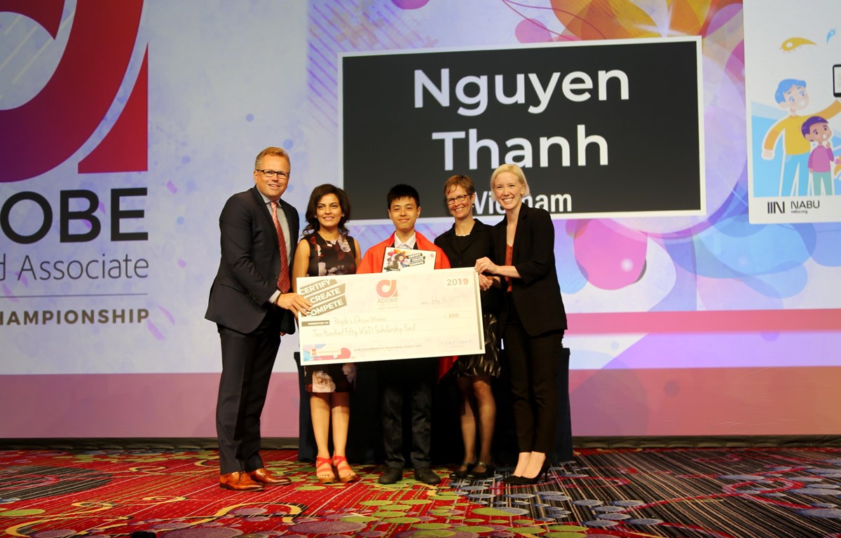 Nguyễn Thanh xuất sắc dành giải Khán giả bình chọn. (Ảnh: PV/Vietnam+)