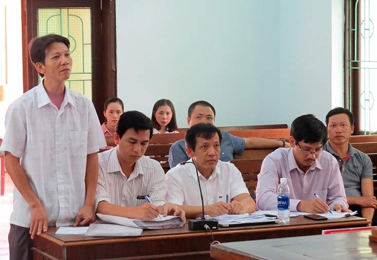 Các bên liên quan trong vụ án tại phiên tòa sơ thẩm.