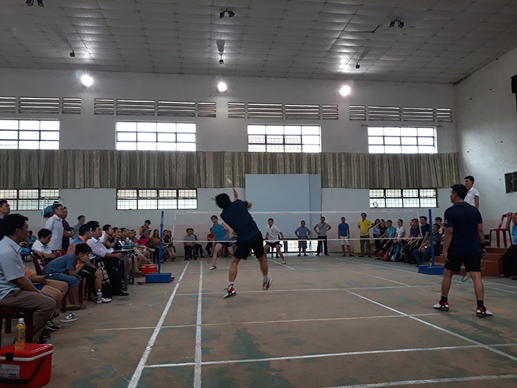 Các VĐV tranh tài ở nội dung đôi nam trận chung kết