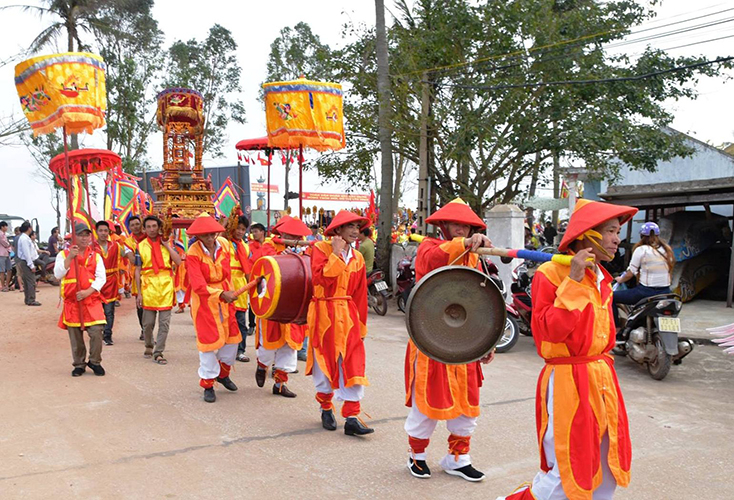 Lễ cầu ngư của ngư dân làng biển Cảnh Dương, huyện Quảng Trạch.