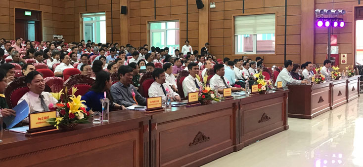 Các đại biểu tham dự đại hội