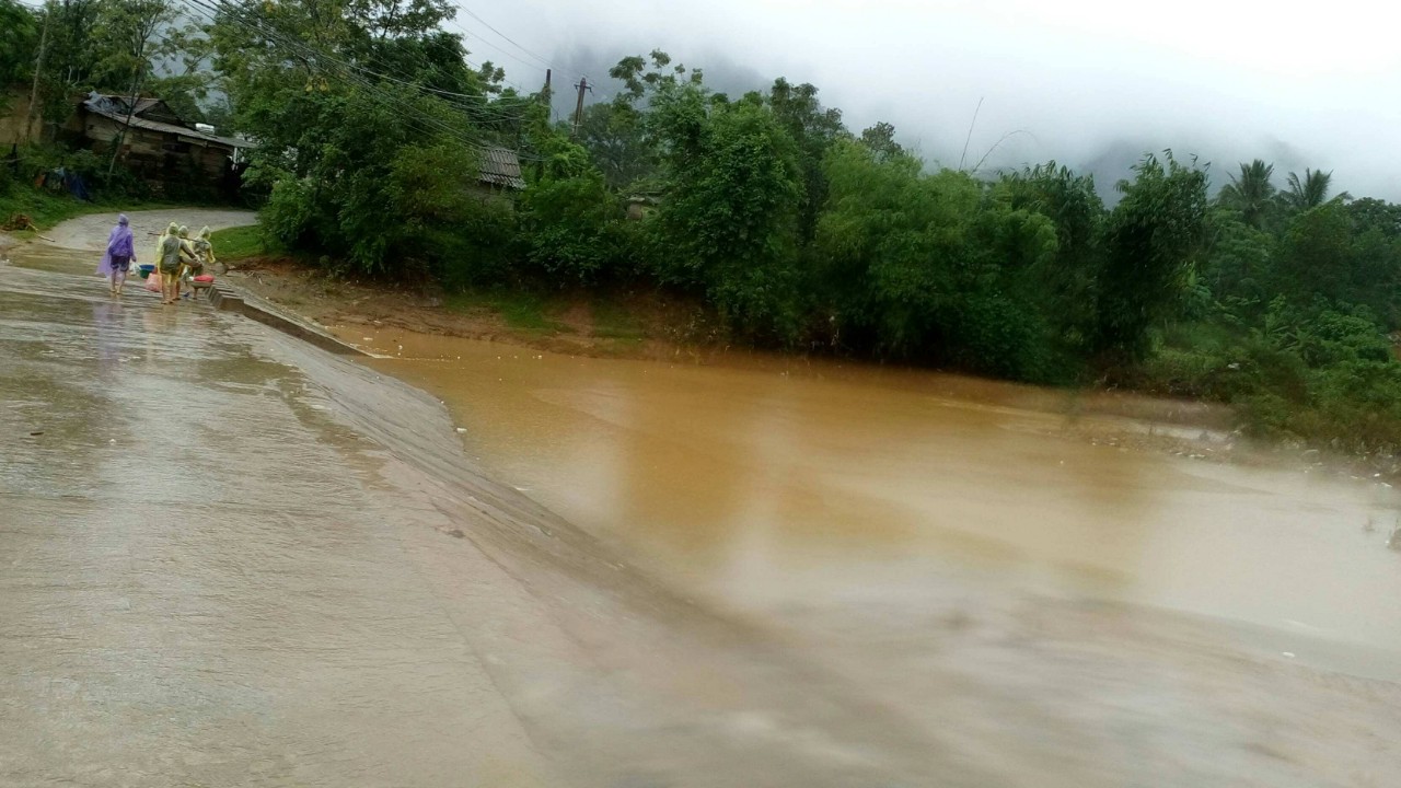 Ngầm tràn Khe Trấy (xã Hóa Tiến), nơi xảy ra vụ đuối nước thương tâm.