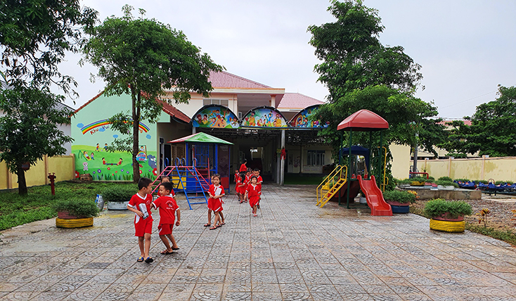 Trường mầm non Nam Trạch vừa mới được đầu tư xây dựng khang trang.    