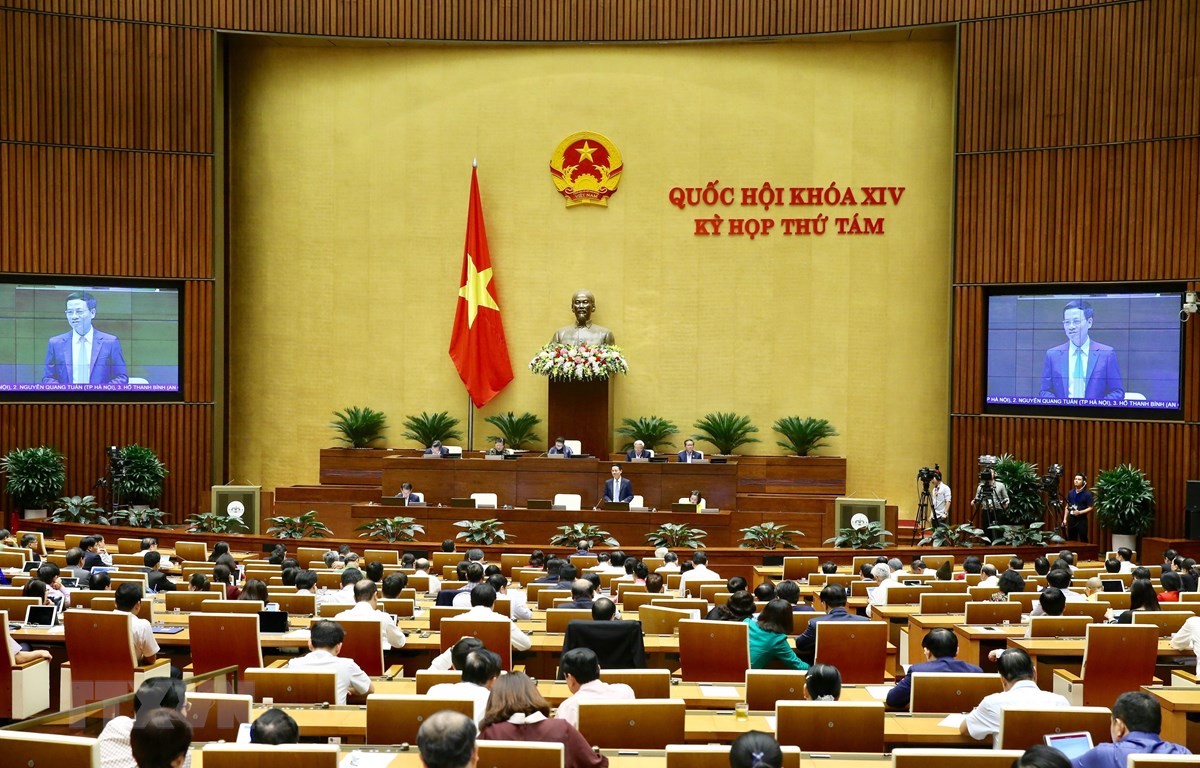  Toàn cảnh Kỳ họp thứ 8, Quốc hội khóa XIV. (Ảnh: Dương Giang/TTXVN)