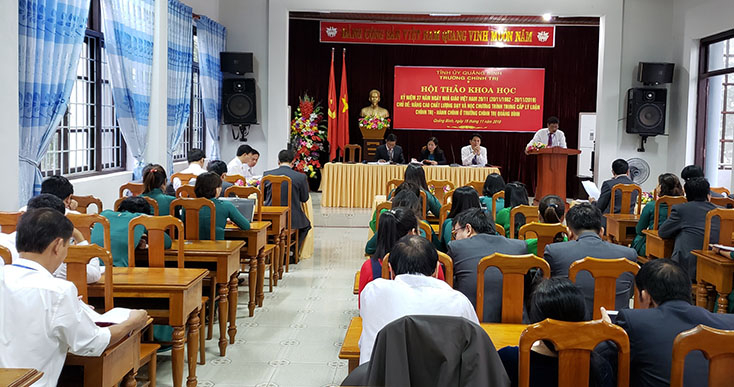 Các đại biểu tham gia thảo luận tại hội thảo.