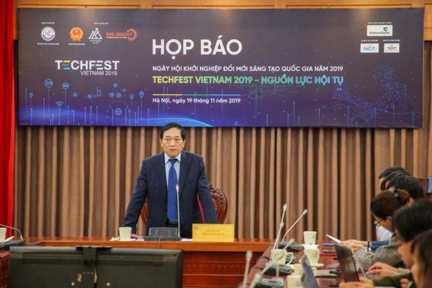 Thứ trưởng Bộ Khoa học và Công nghệ Trần Văn Tùng tại buổi họp báo về Techfest Vietnam 2019. (Ảnh: Minh Sơn/Vietnam+)