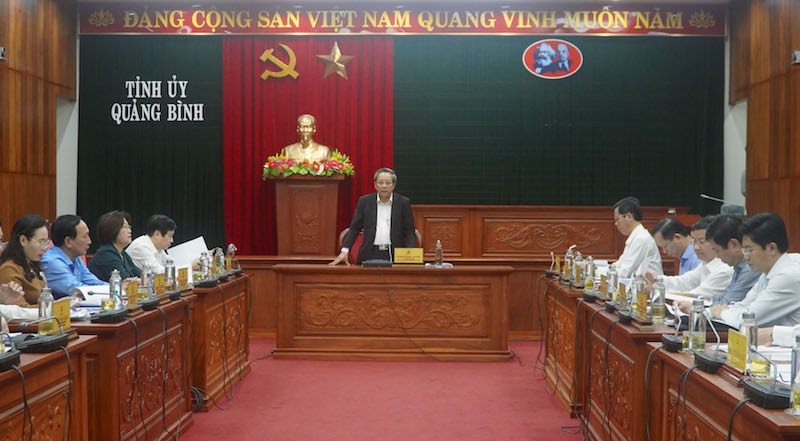 Đồng chí Bí thư Tỉnh ủy phát biểu kết luận hội nghị