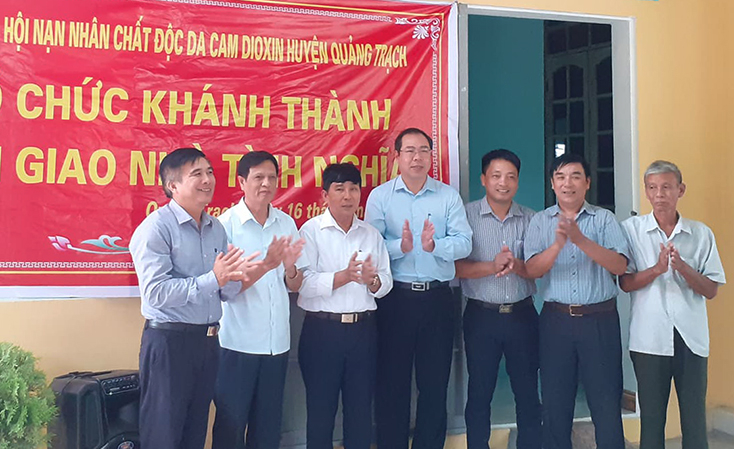 Việc quan tâm, chăm lo đời sống cho các nạn nhân được Hội NNCĐDC/dioxin Quảng Trạch đẩy mạnh.