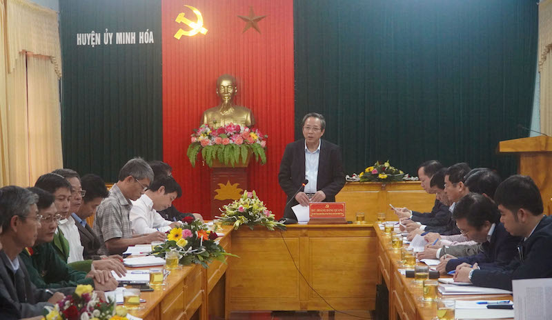 Đồng chí Bí thư Tỉnh ủy phát biểu kết luận buổi làm việc