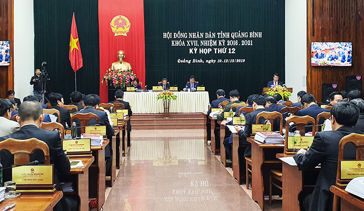 HĐND tỉnh khóa XVII tiến hành khai mạc kỳ họp thứ 12