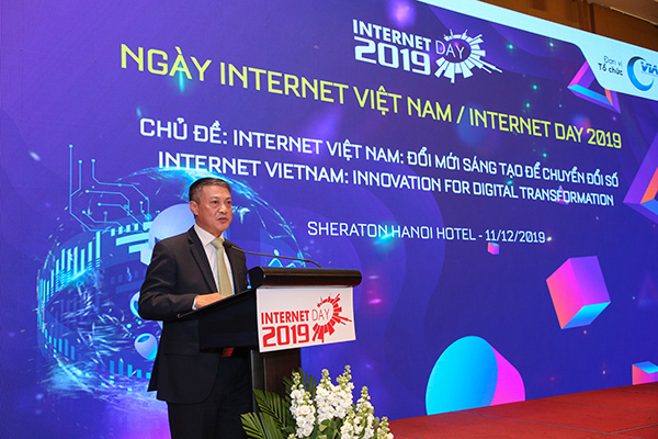 Thứ trưởng Bộ Thông tin và Truyền thông Phạm Hồng Hải phát biểu tại Hội thảo.  Ảnh: VGP/Mạnh Hưng