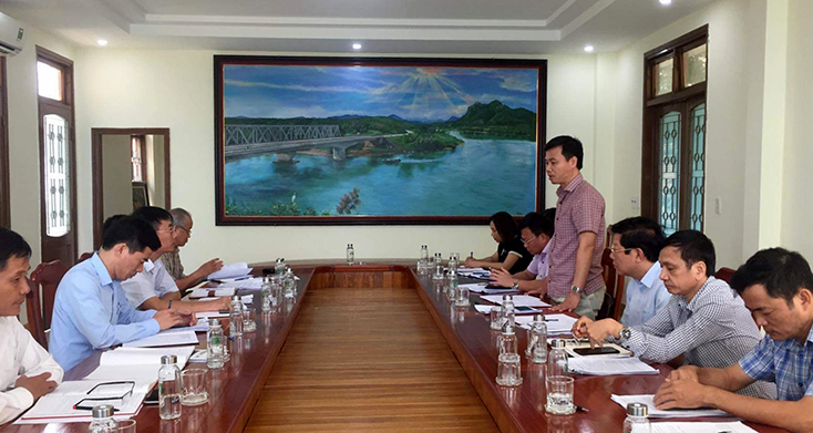 Sở Y tế tổ chức các buổi làm việc với những địa phương có tỷ lệ người mắc SXH cao nhằm bàn biện pháp phòng, chống dịch hiệu quả. 