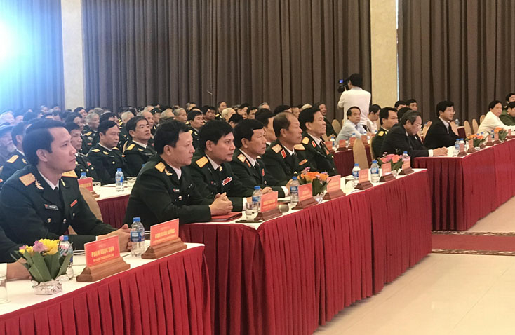 Các đại biểu dự buổi gặp mặt