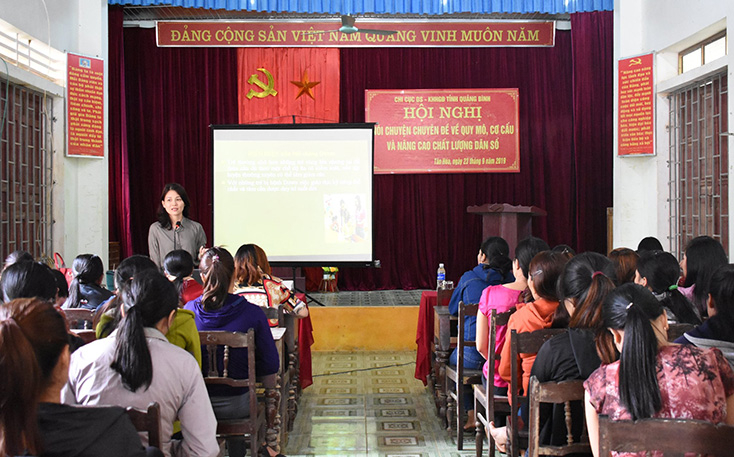 Truyền thông về công tác dân số là một trong những hoạt động được ngành Y tế rất chú trọng. 