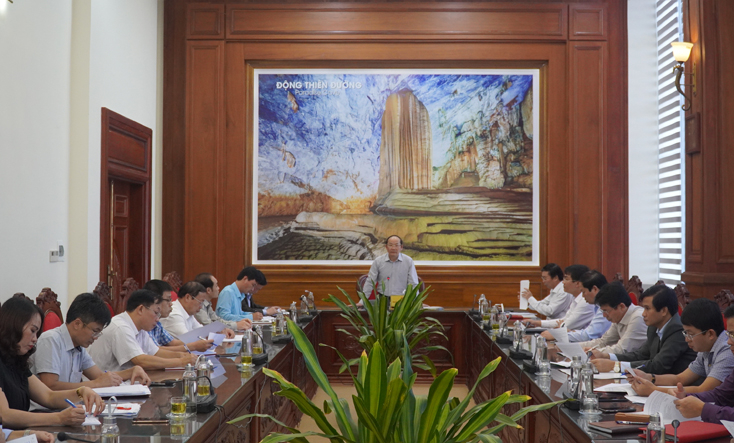 Đồng chí Trần Xuân Vinh, Ủy viên Thường vụ Tỉnh ủy, Trưởng Ban Tổ chức Tỉnh ủy, Thường trực Ban Chỉ đạo tổ chức bộ máy và biên chế tỉnh kết luận cuộc họp.