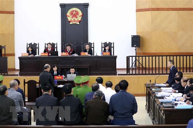 Quang cảnh phiên xét xử. (Ảnh: Doãn Tấn/TTXVN)