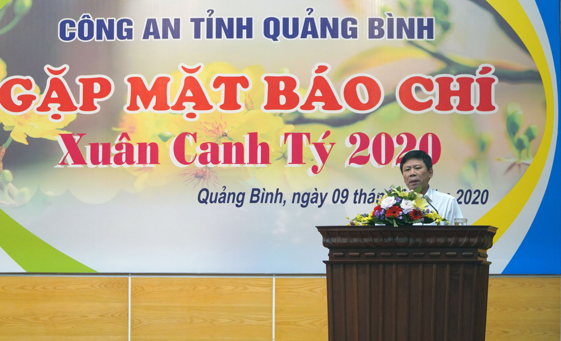Đại diện lãnh đạo Sở Thông tin – Truyền thông phát biểu tại buổi gặp mặt