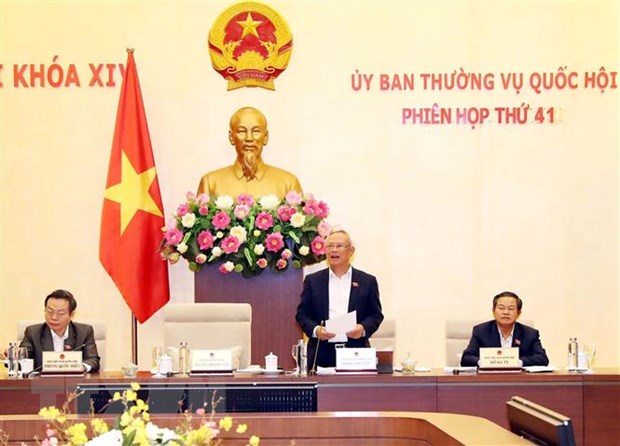 Phó Chủ tịch Quốc hội Uông Chu Lưu chủ trì và phát biểu bế mạc. (Ảnh: Trọng Đức/TTXVN)