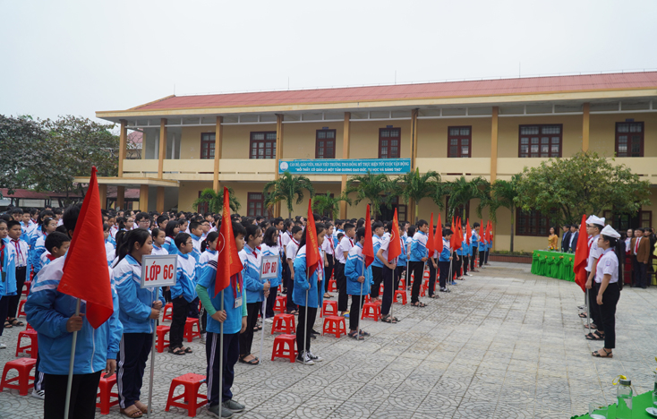 Sở yêu cầu gắn trách nhiệm liên đới đối với giáo viên chủ nhiệm, ban giám hiệu nhà trường nếu để xảy ra tình trạng mua bán, vận chuyển, tàng trữ, sử dụng pháo trái phép.