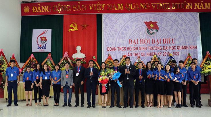 Ban Chấp hành 