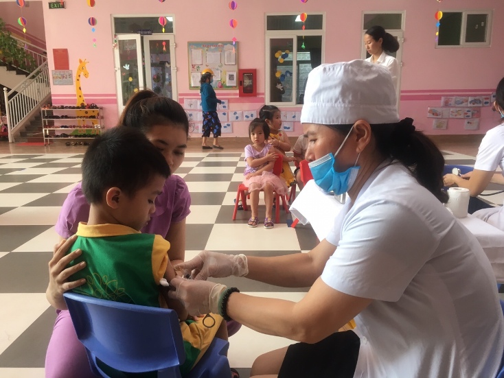 Nhiều hoạt động y tế được triển khai tại cộng đồng, tạo điều kiện cho người dân được chăm sóc sức khỏe ngày càng tốt hơn.