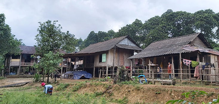 Một góc bản Xà Khía (xã Lâm Thủy). 
