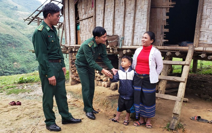 Con nuôi đồn BP là mô hình có ý nghĩa thiết thực, mang tính nhân văn sâu sắc.