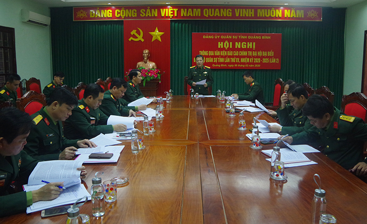 Toàn cảnh hội nghị. 