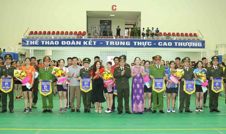 Các VĐV tham gia giải đấu. 