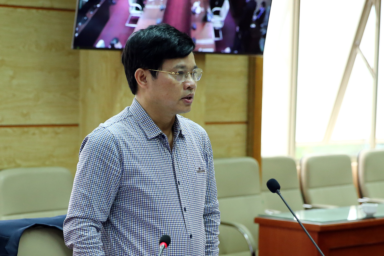 Phó Chủ tịch UBND TP. Hà Nội Ngô Văn Quý: Hiện nay, ổ dịch tại Bệnh viện Bạch Mai cơ bản đã được quản lý và kiểm soát. Ảnh: VGP/Đình Nam