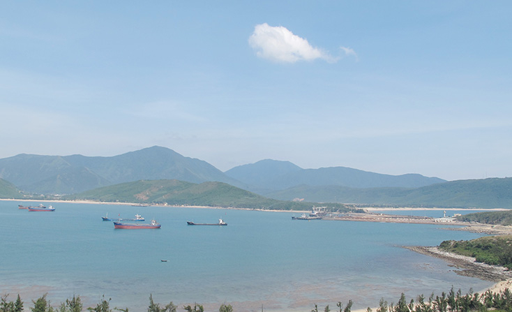 Cảng biển khu kinh tế Hòn La hiện triển khai hệ thống xử lý nước thải tập trung, đáp ứng các quy chuẩn, tiêu chuẩn về môi trường. 