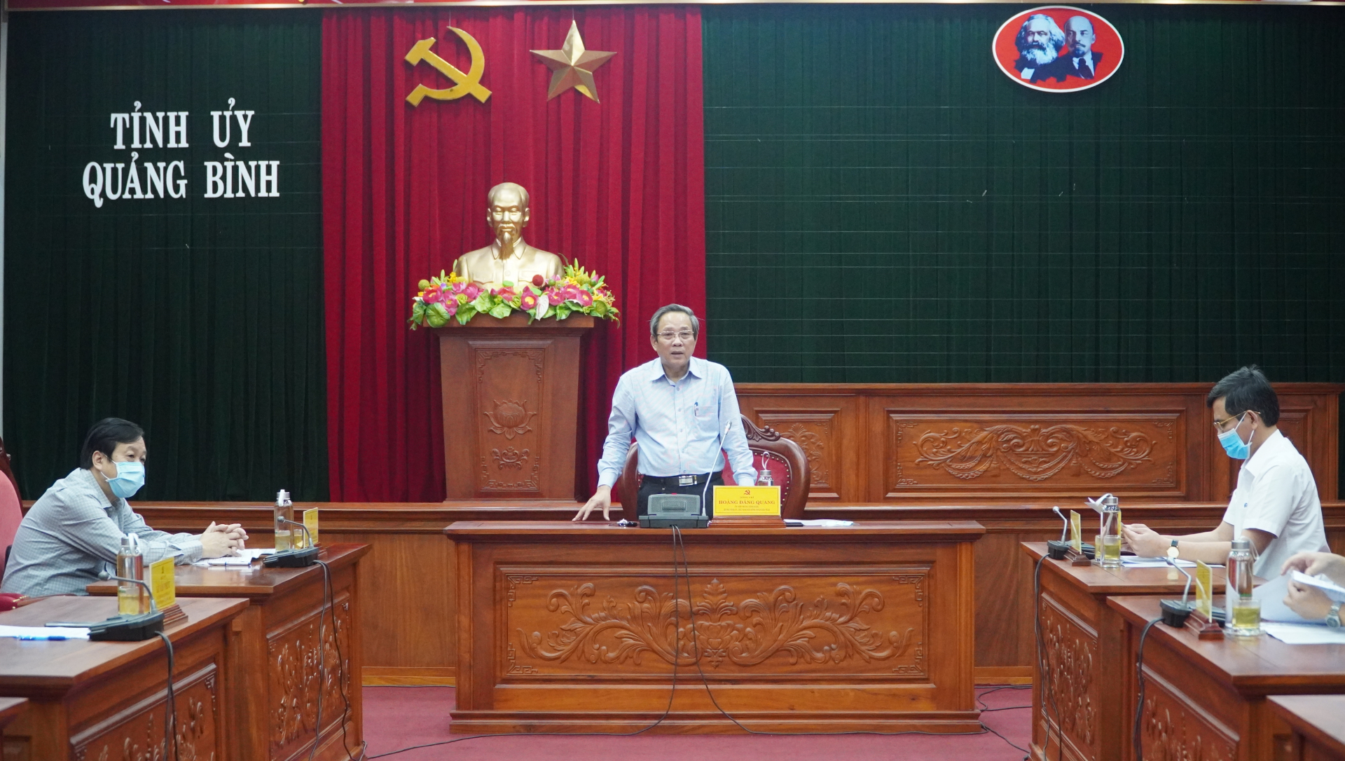 Đồng chí Bí thư Tỉnh ủy phát biểu chỉ đạo tại hội nghị 