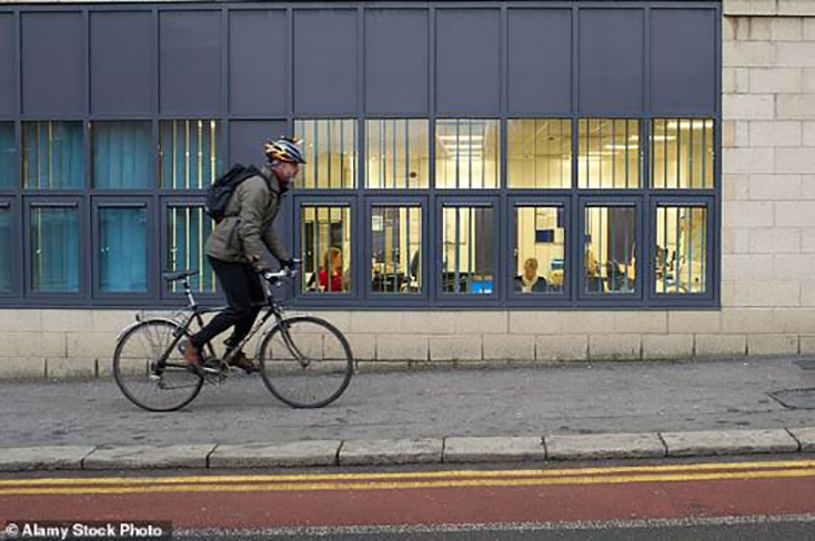 Anh sẽ thúc đẩy gói hỗ trợ sử dụng xe đạp trị giá 2 tỷ bảng Anh. Ảnh: Alamy