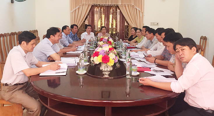 Đảng bộ Công ty làm việc với các ban, ngành liên liên quan để nắm rõ tình hình, tìm các hướng phát triển phù hợp. 