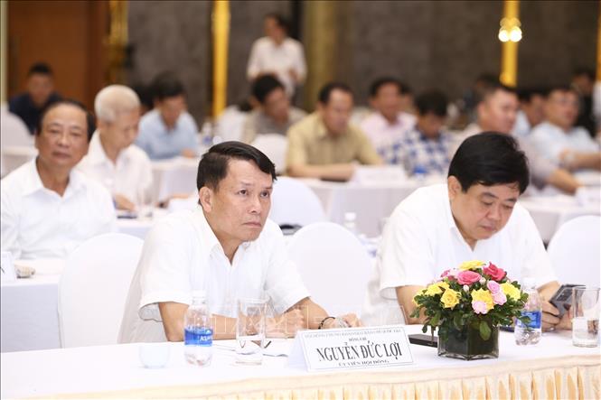  Tổng giám đốc TTXVN Nguyễn Đức Lợi và các thành viên Hội đồng chung khảo Giải báo chí quốc gia lần thứ XIV - năm 2019. Ảnh: Minh Quyết /TTXVN
