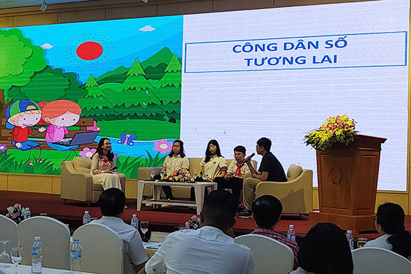  Chia sẻ của các em học sinh về sử dụng mạng xã hội. Ảnh: NM