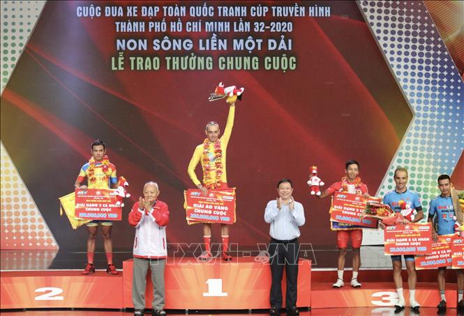   Javier Sarda Perez giành áo vàng chung cuộc. 