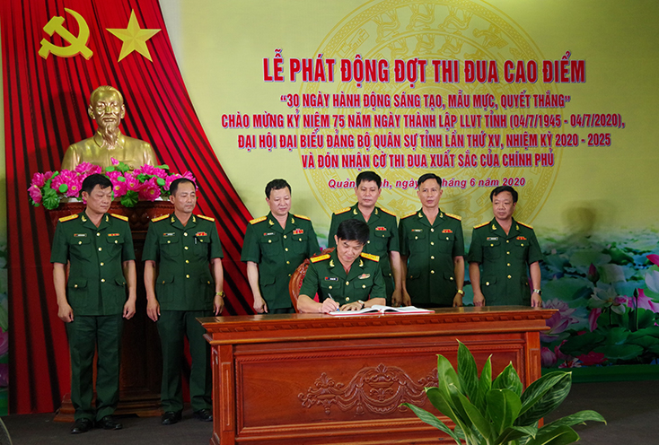 Các cơ quan, đơn vị ký kết giao ước thi đua