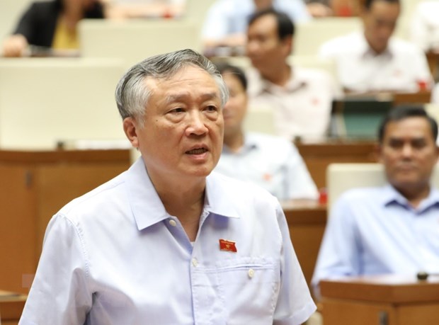 Chánh án Tòa án nhân dân tối cao Nguyễn Hòa Bình phát biểu giải trình, làm rõ vụ án Hồ Duy Hải. (Ảnh: Văn Điệp/TTXVN)