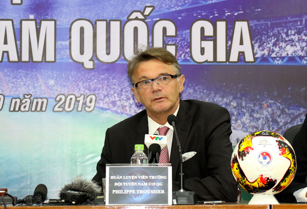  HLV Philippe Troussier. Ảnh: vff.org.vn