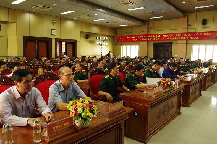 Các đại biểu tham dự buổi gặp mặt truyền thống
