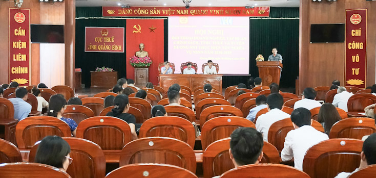 Quang cảnh hội nghị.