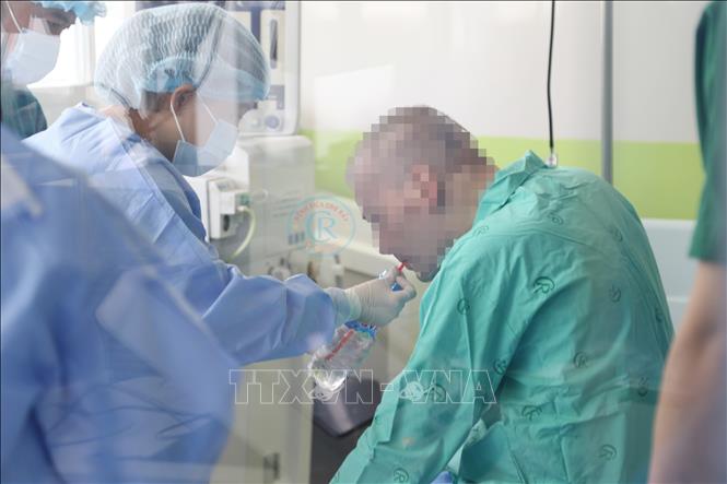 Bệnh nhân 91 đã có những bước phục hồi rất nhanh. Ảnh: TTXVN