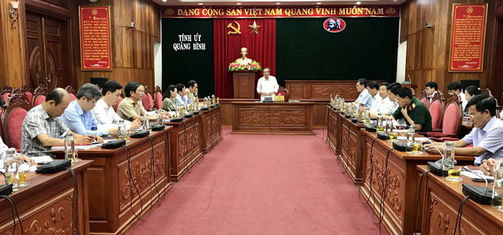 Đồng chí Bí thư Tỉnh ủy Hoàng Đăng Quang phát biểu tại hội nghị