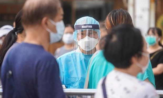 Tốc độ lây truyền tức thời của các trường hợp mắc COVID-19 tại Hong Kong vượt quá mức 3 và gần 4. (Nguồn: scmp.com)