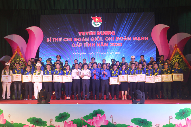 Tuyên dương