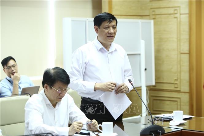  Quyền Bộ trưởng Bộ Y tế Nguyễn Thanh Long phát biểu. Ảnh: Minh Quyết/TTXVN.