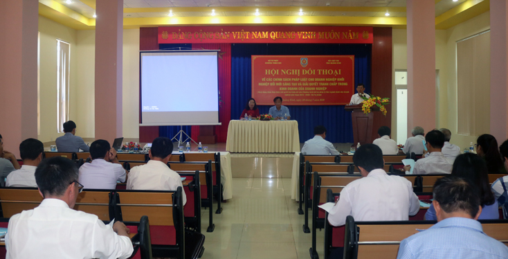 Quang cảnh tại hội nghị.