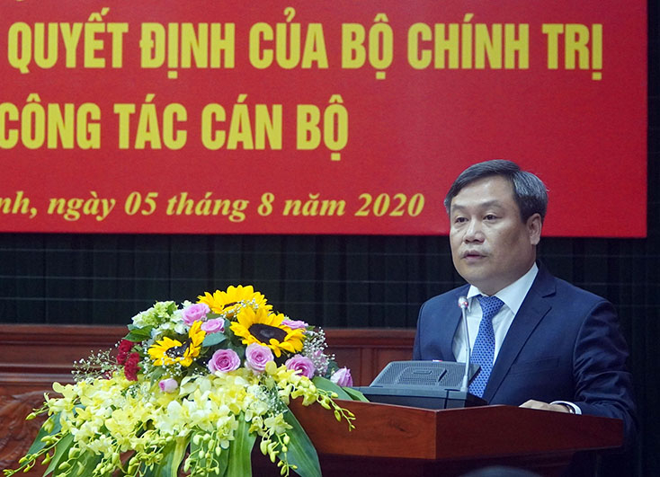 Đồng chí Bí thư Tỉnh ủy Vũ Đại Thắng phát biểu nhận nhiệm vụ