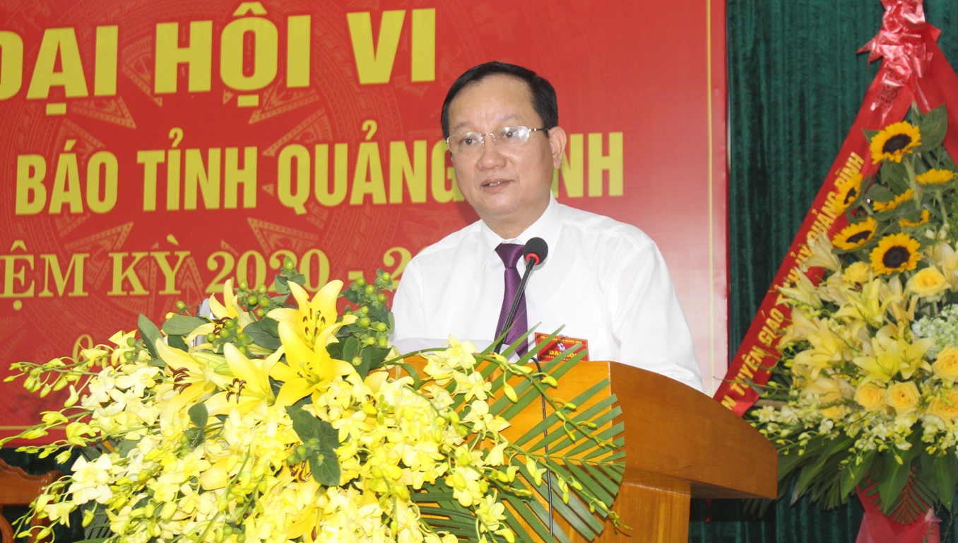 Đồng chí Đinh Công Hải, Ủy viên Ban Thường vụ, Thường trực Tỉnh ủy, Chủ nhiệm UBKT Tỉnh ủy phát biểu tại đại hội